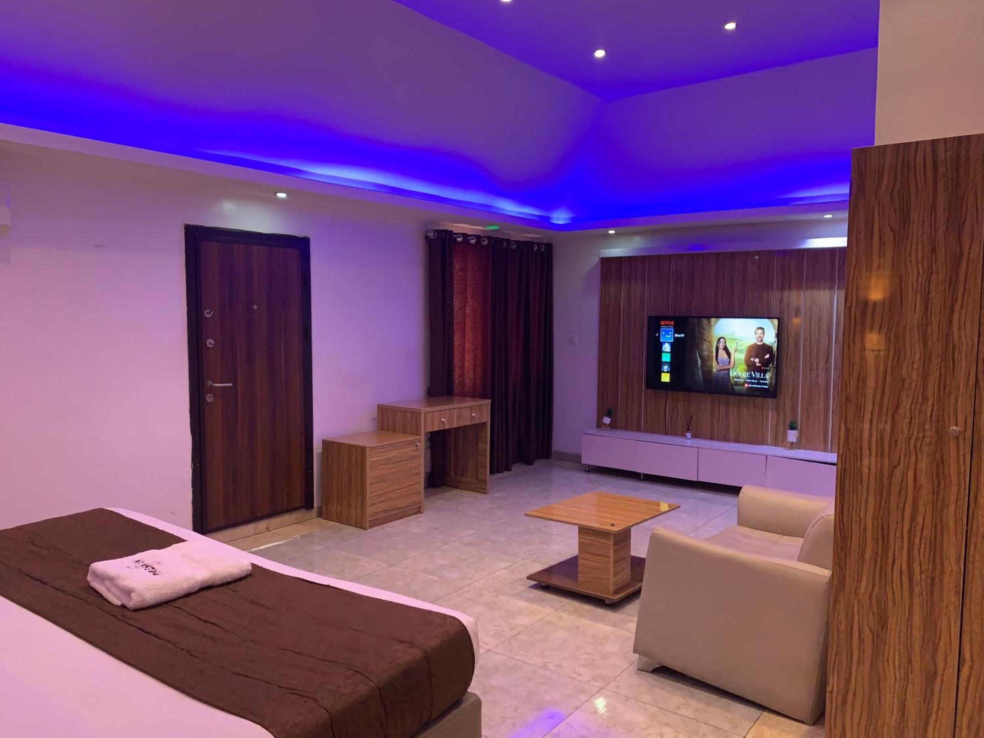 Presken Hotels @ Victoria Island Apese Esterno foto