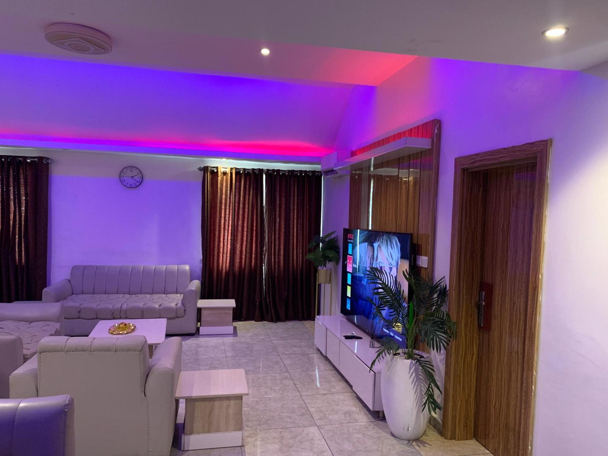 Presken Hotels @ Victoria Island Apese Esterno foto