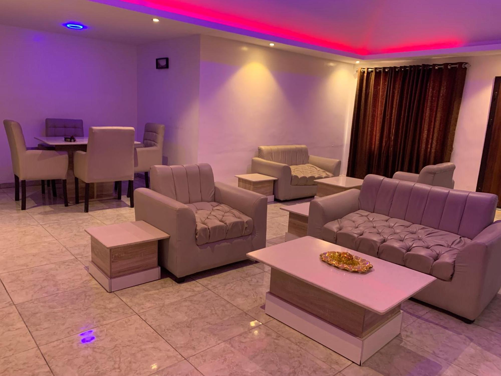 Presken Hotels @ Victoria Island Apese Esterno foto