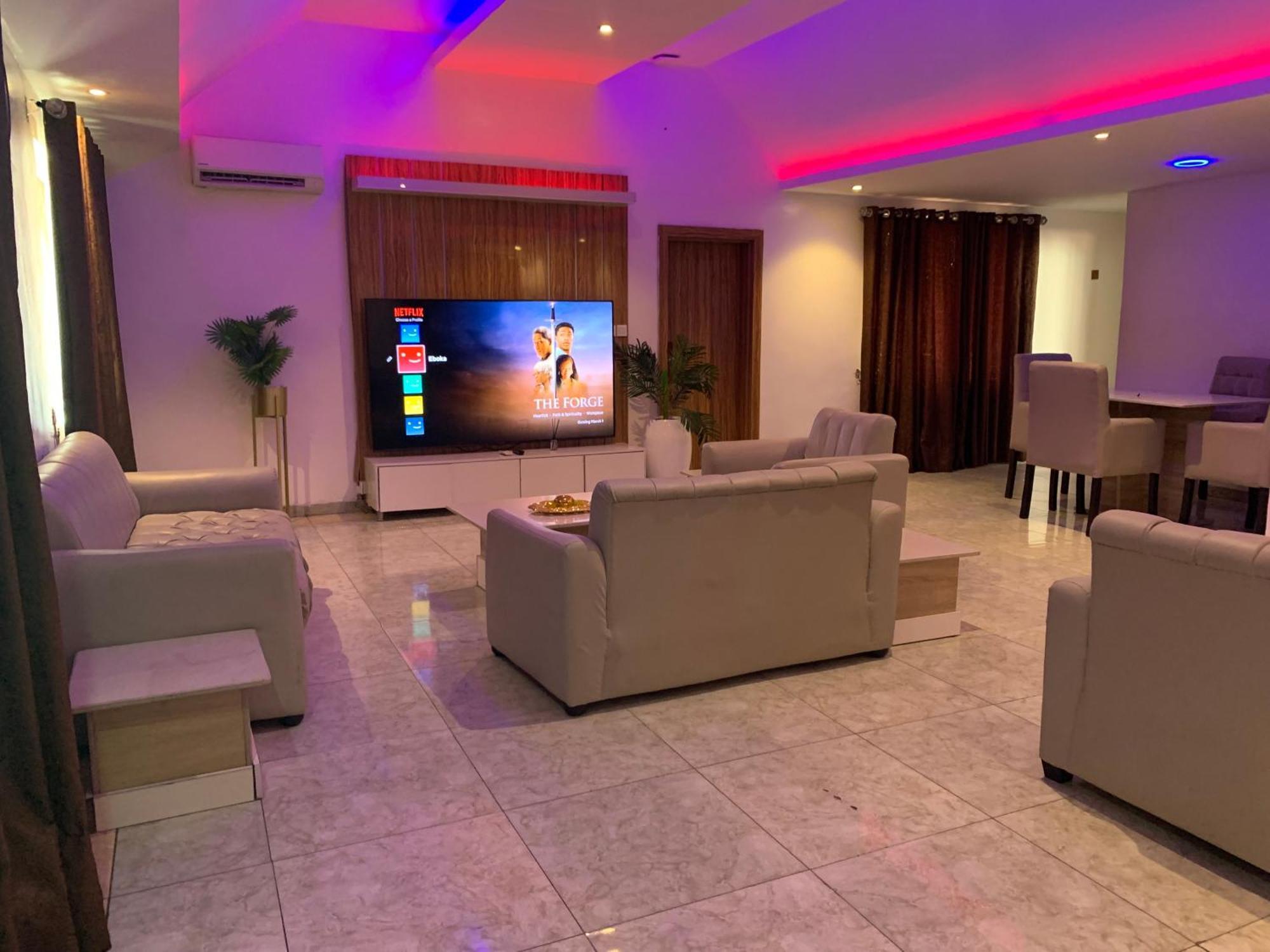Presken Hotels @ Victoria Island Apese Esterno foto